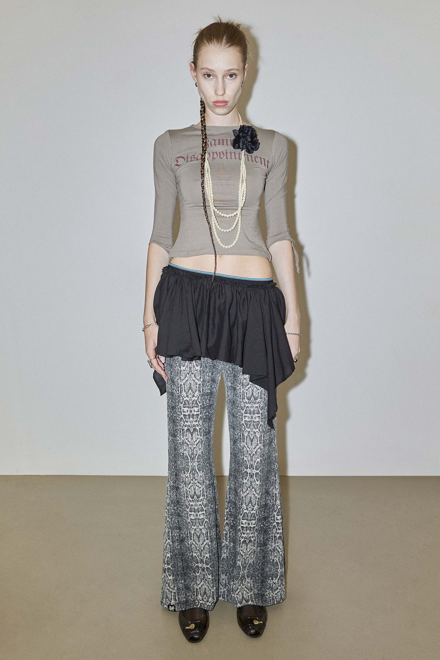 Tie Sleeve Tee Taupe