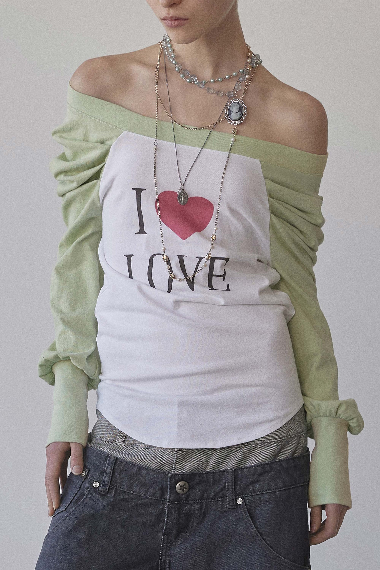 Love Off-Shoulder Tee Apple Green