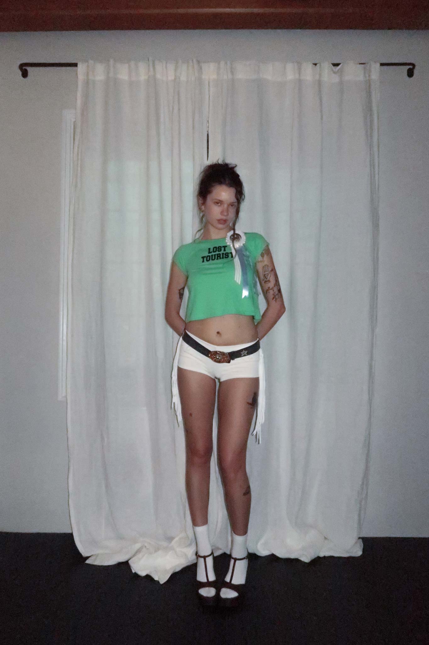 Lost Tourist Tee Neon Green