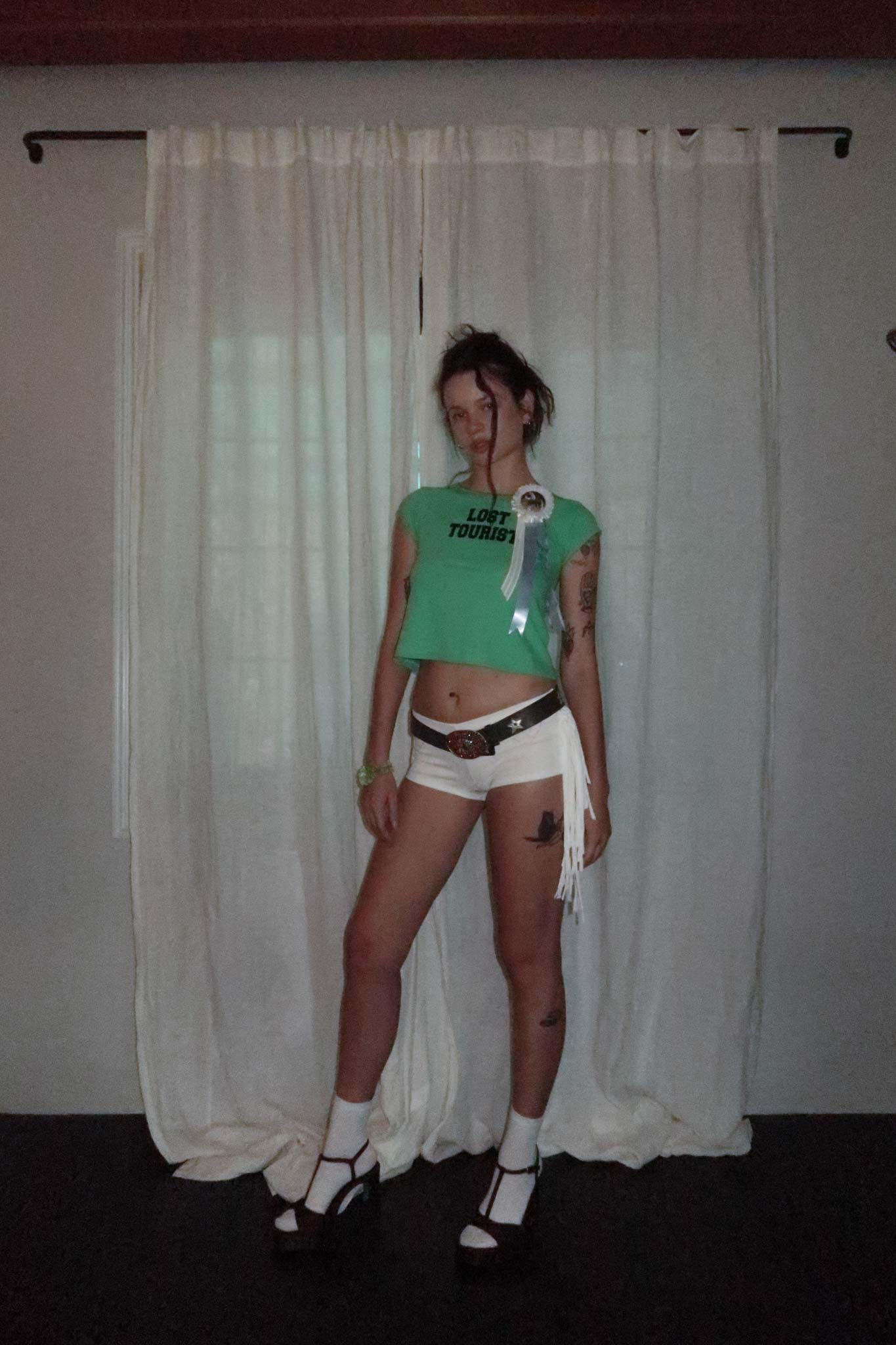 Lost Tourist Tee Neon Green