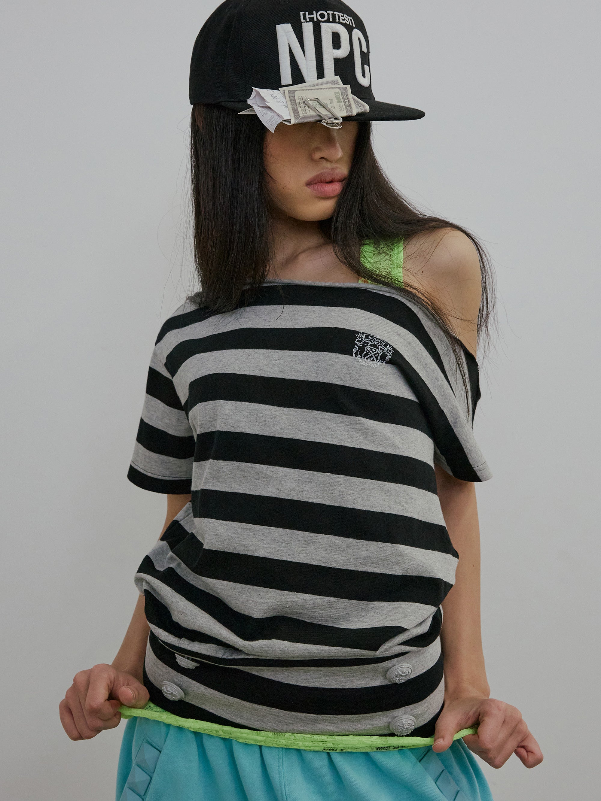 Button Stripe Tee Melange Gray – Sculptor