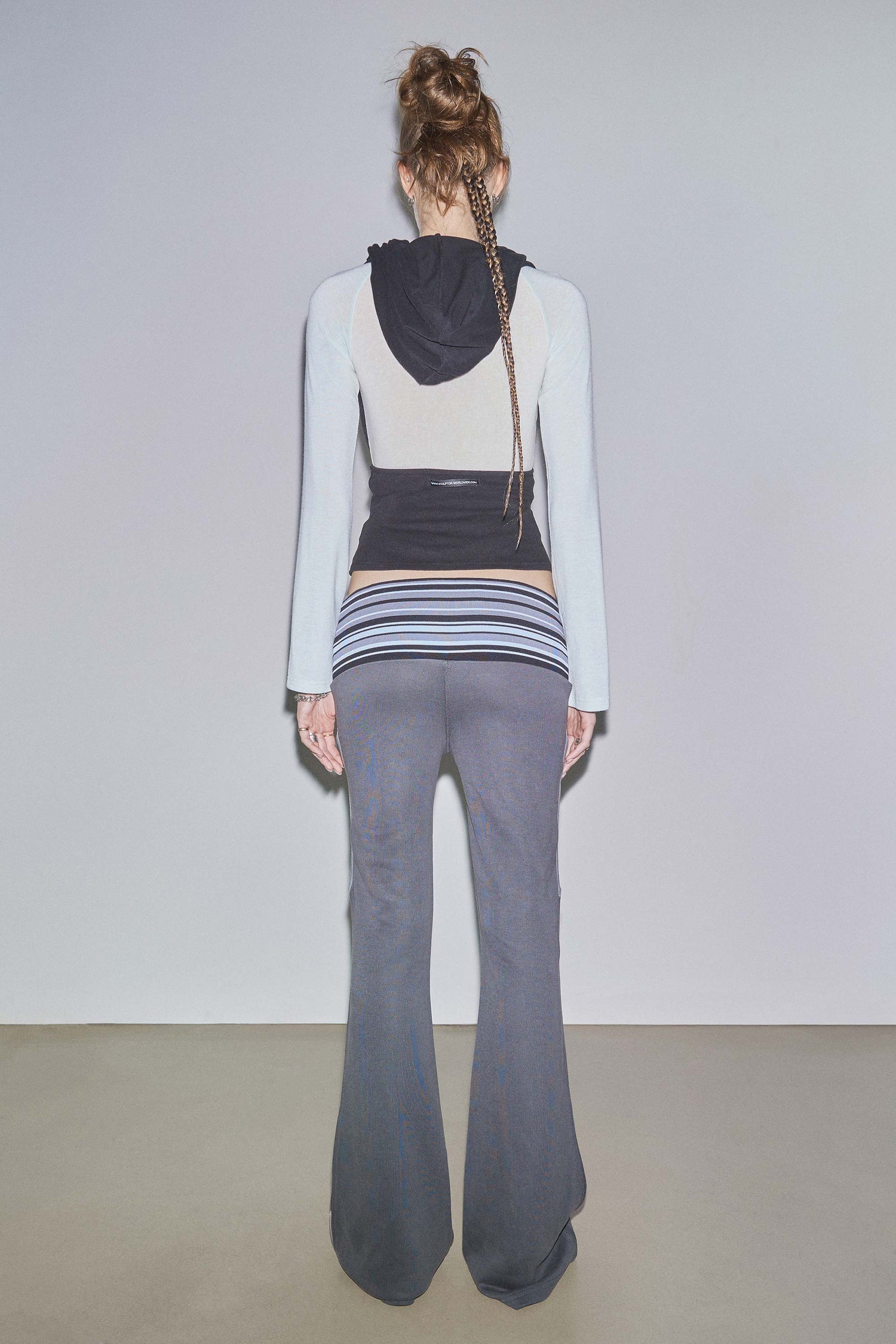 Cut Out Stripe Sweatpants Charcoal