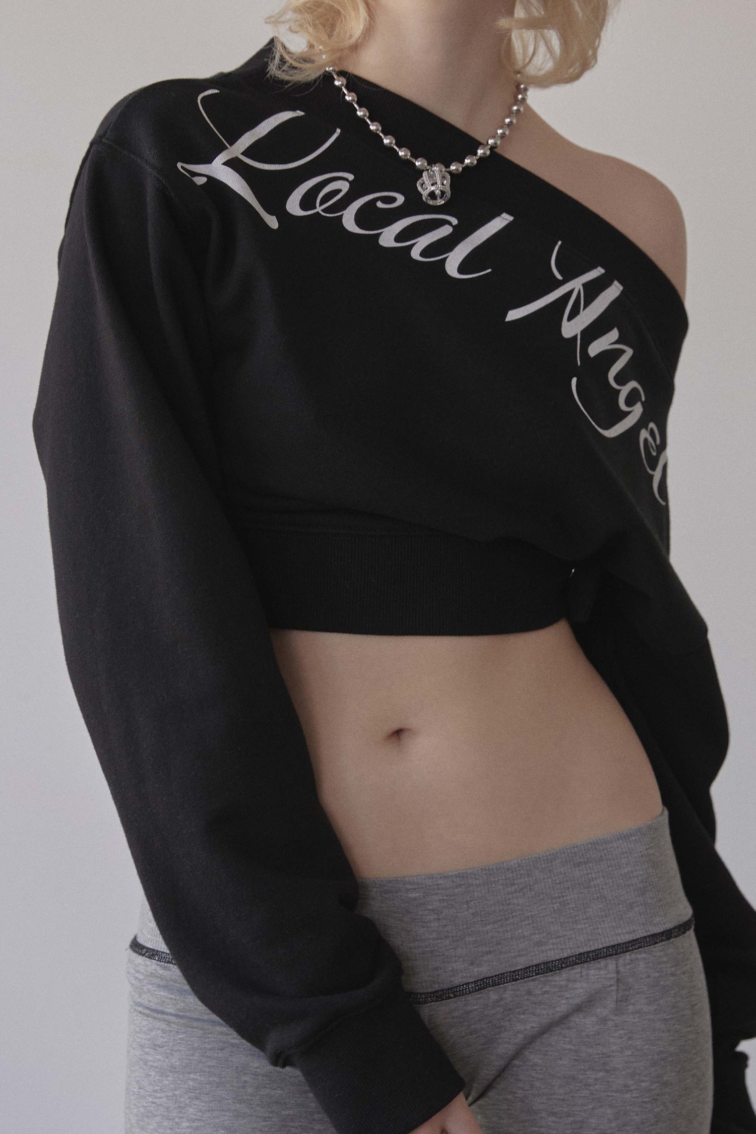 Off-Shoulder Cropped Sweatshirt Black