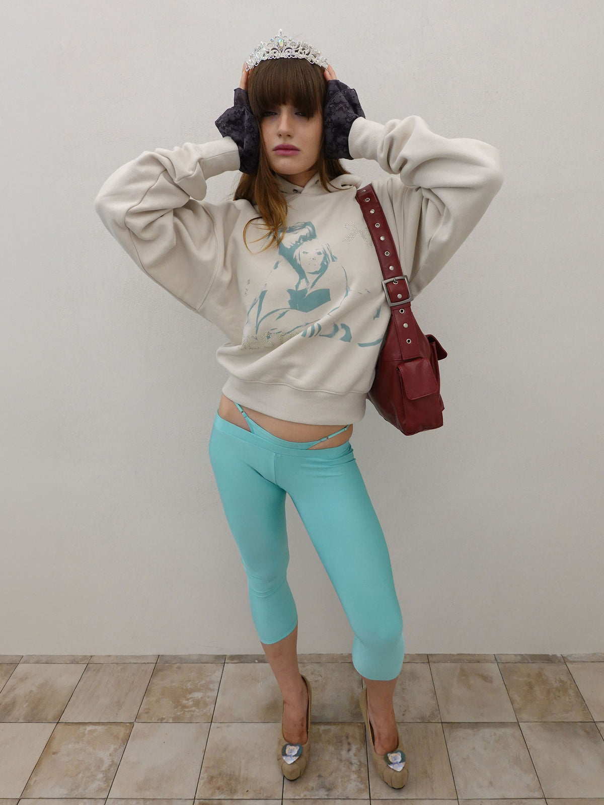 Bestie Hoodie Dirty White
