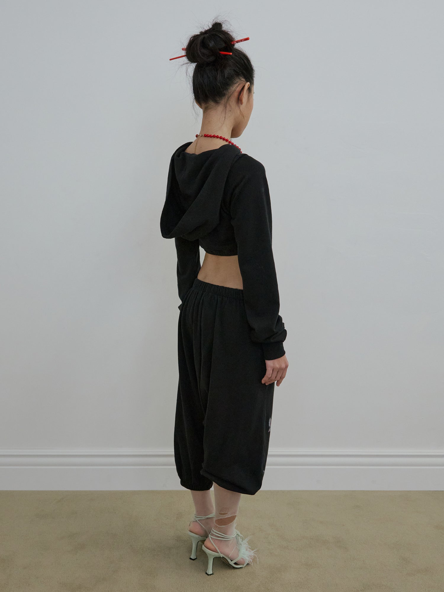 Zen Crop Hooded Zip-Up Black