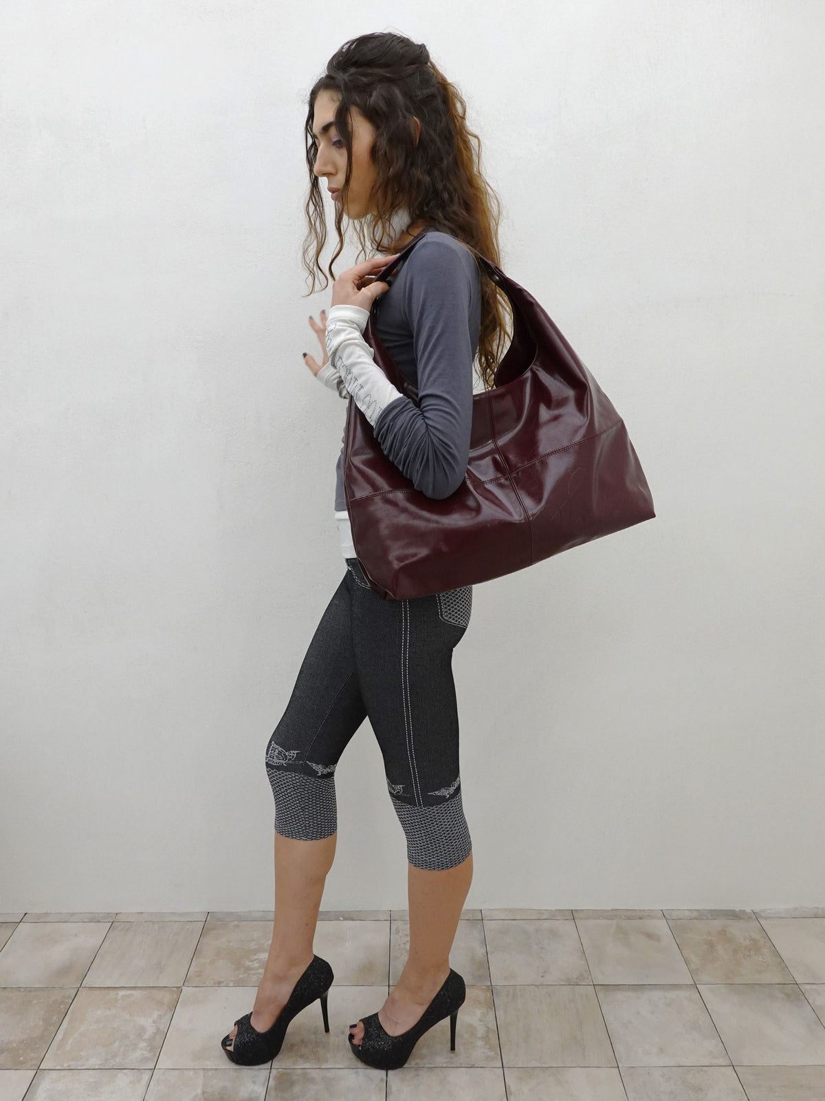 Carryall Hobo Bag Burgundy