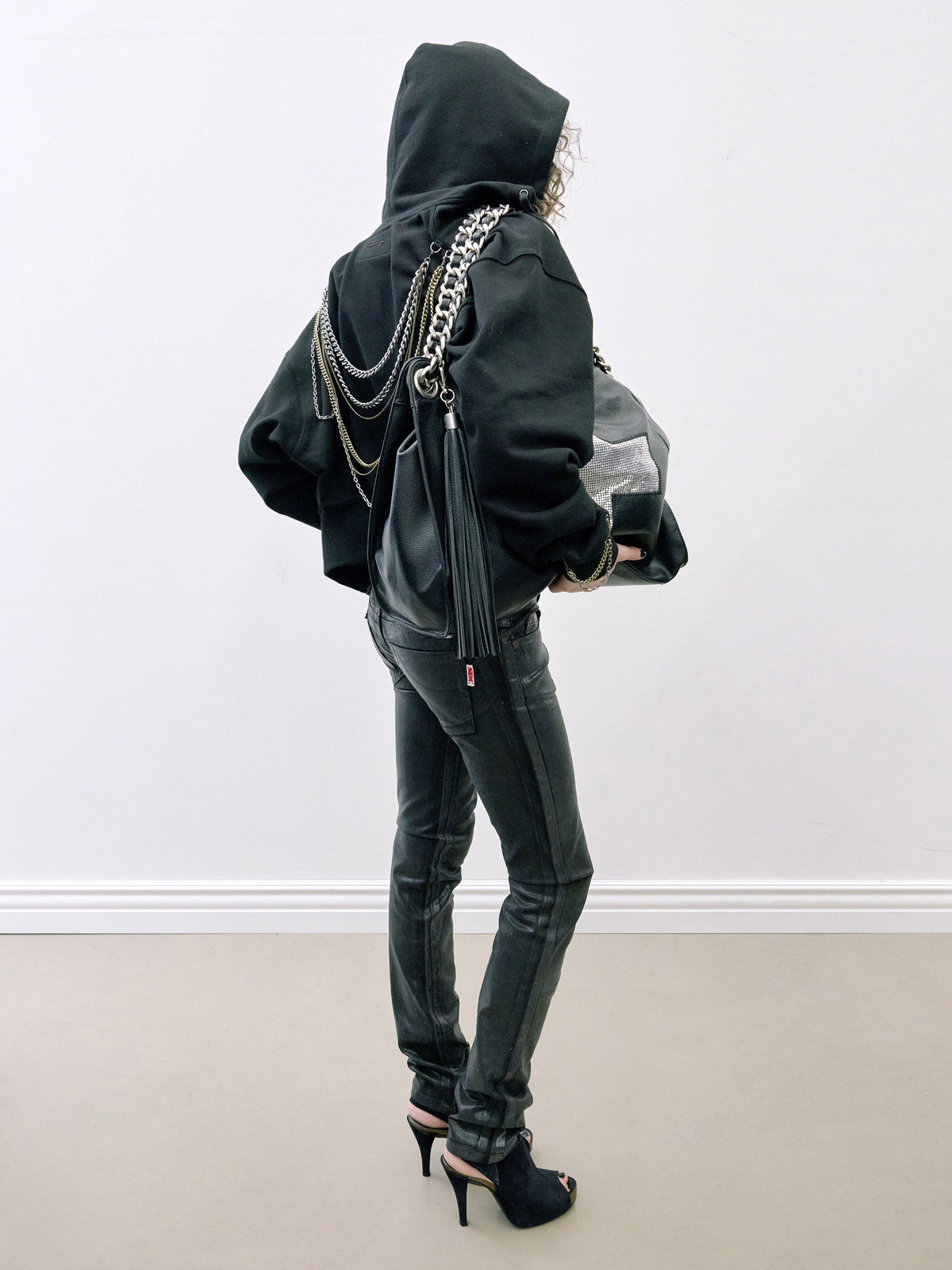 Chain Hooded Zip-Up Black