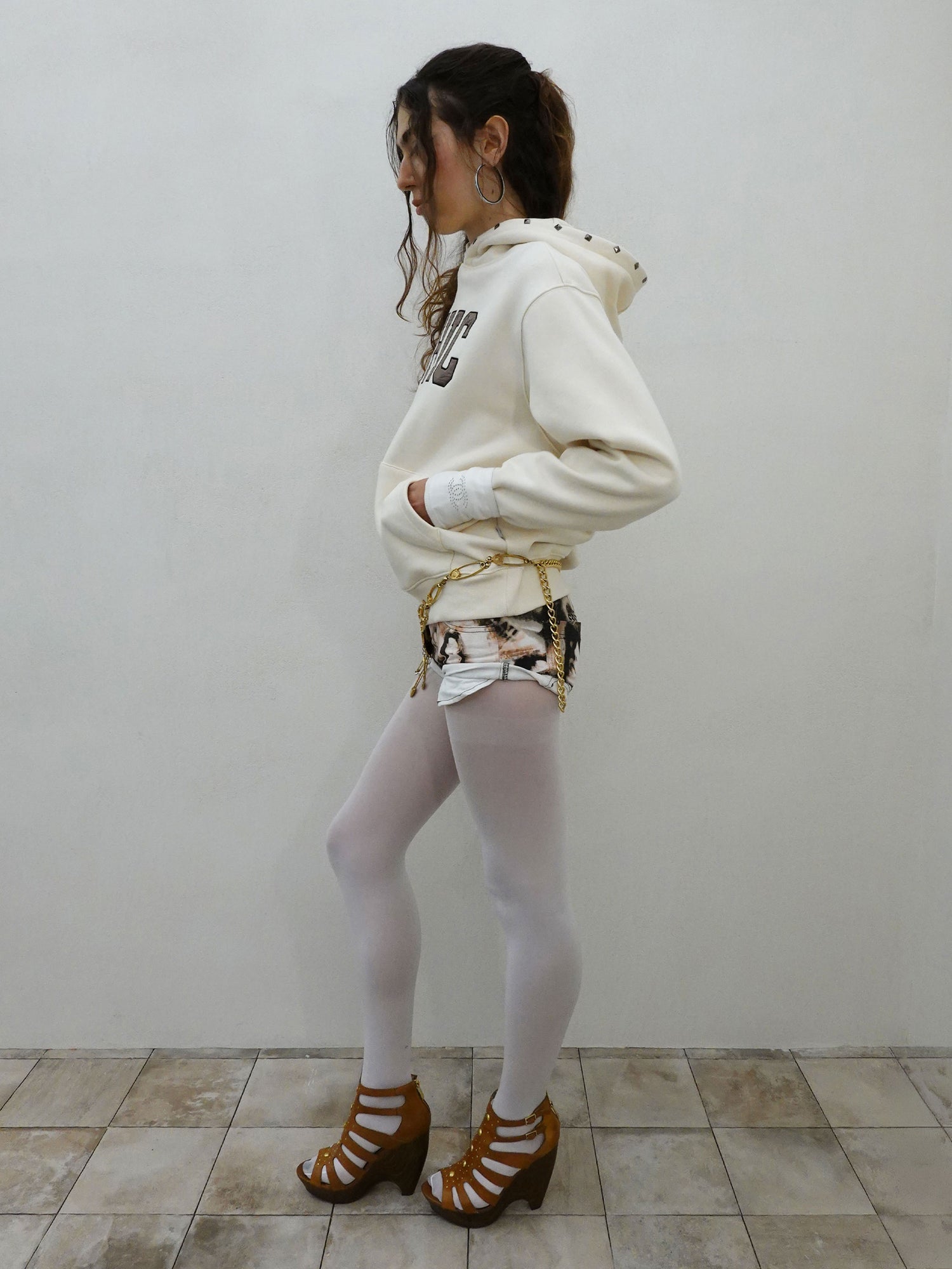 Chic Hoodie Dirty White
