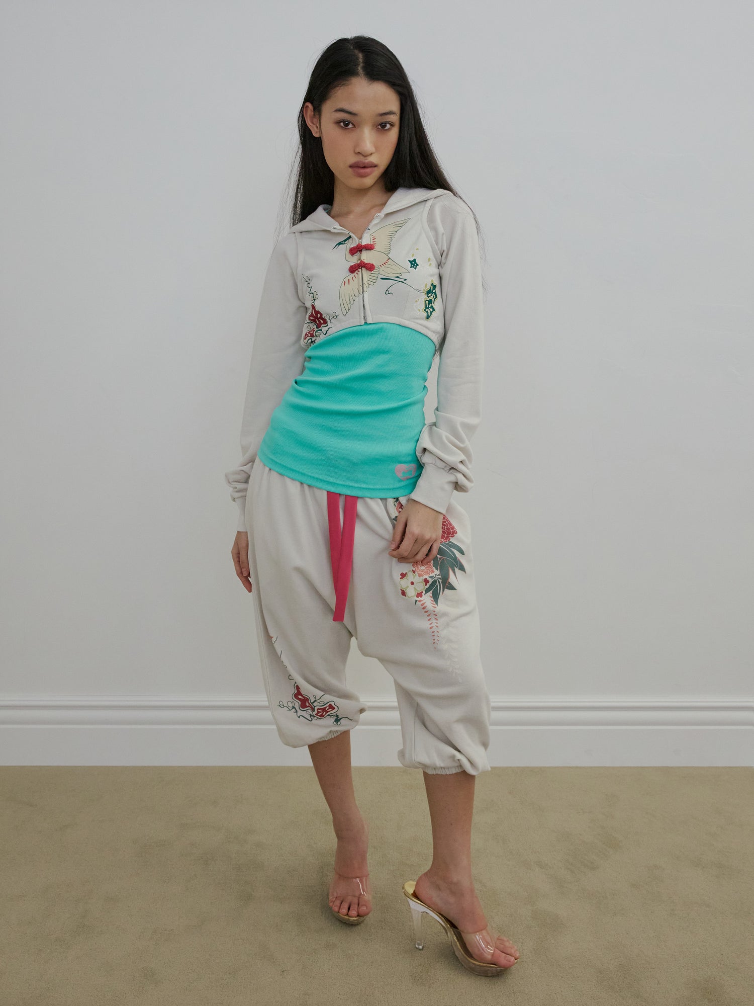 Zen Capri Jogger Pants Dirty White