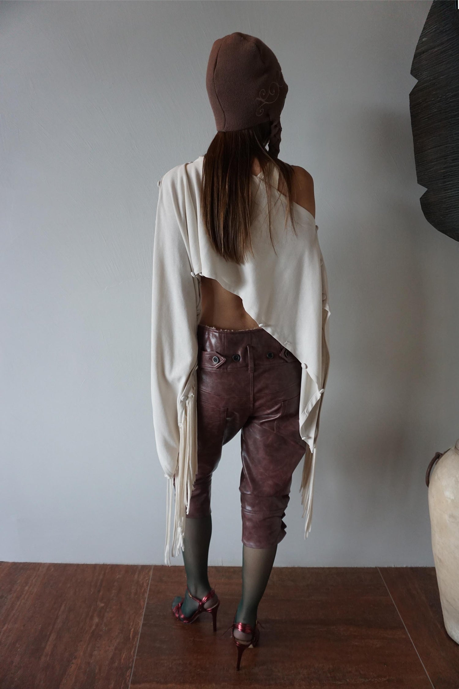 Versatile Fringe Cape Dusty White