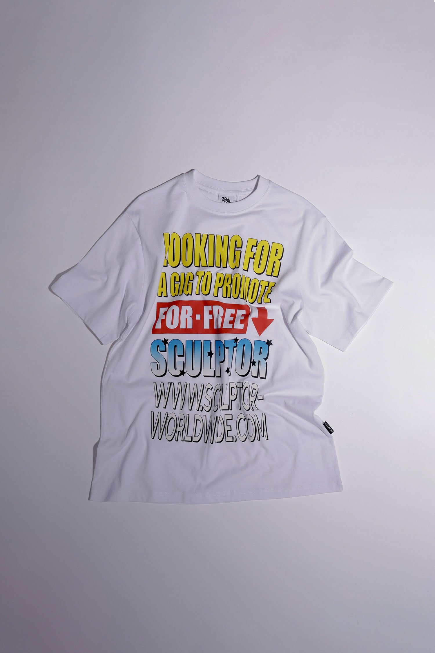 Looking for free Tee White