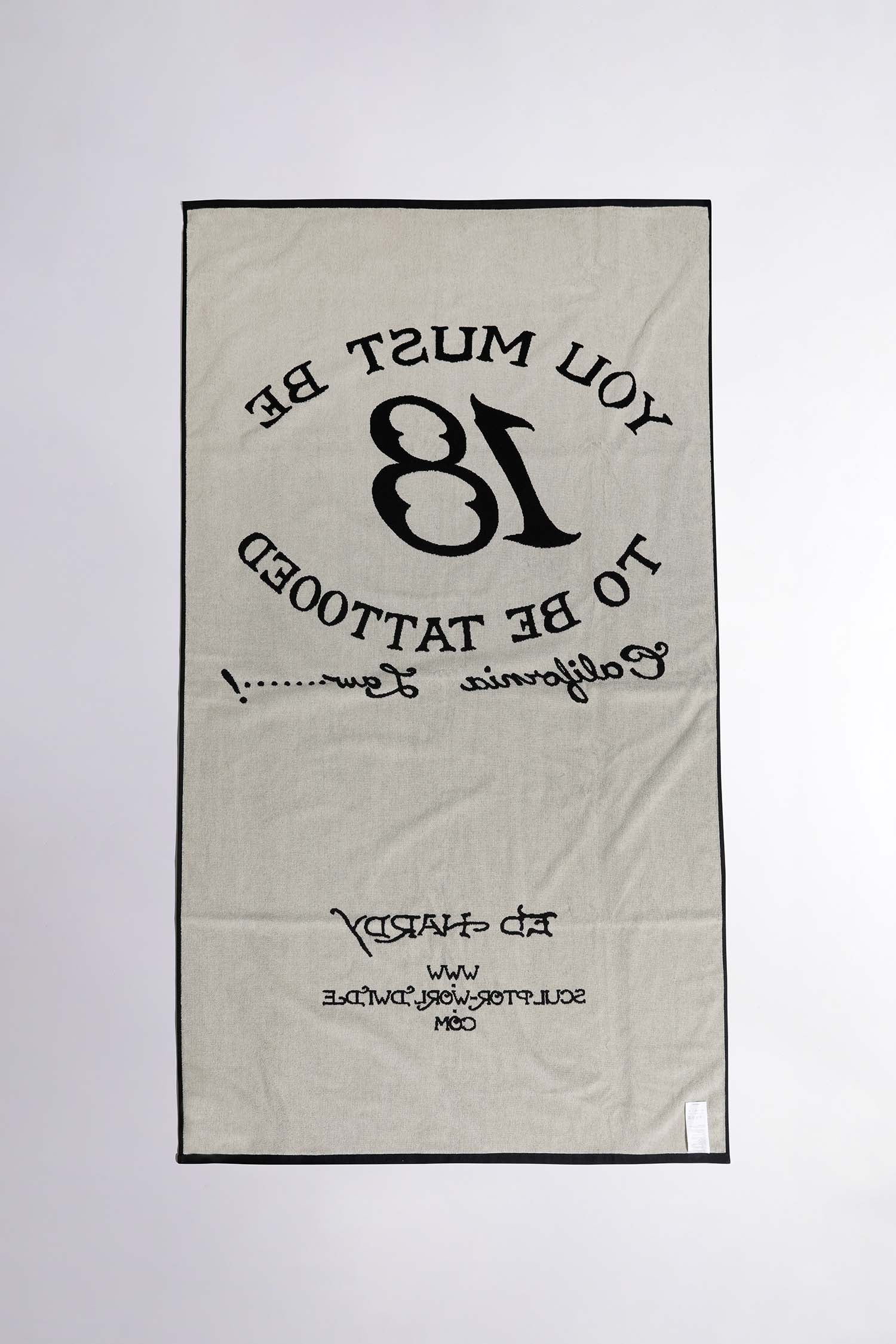 [Sculptor X Ed Hardy] Tattoo Jacquard Beach Towel Black/Ivory