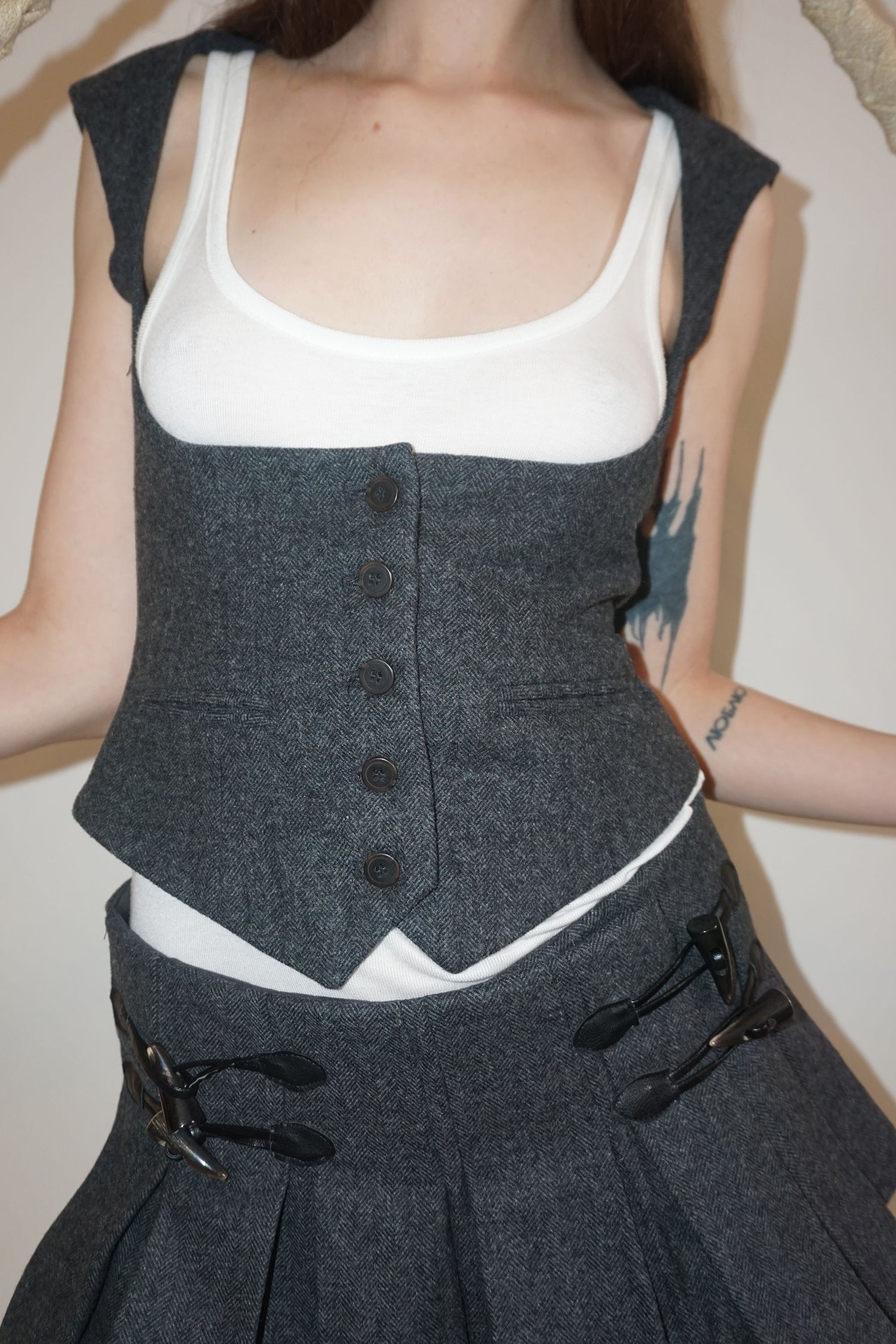 Classic Wool Vest Gray