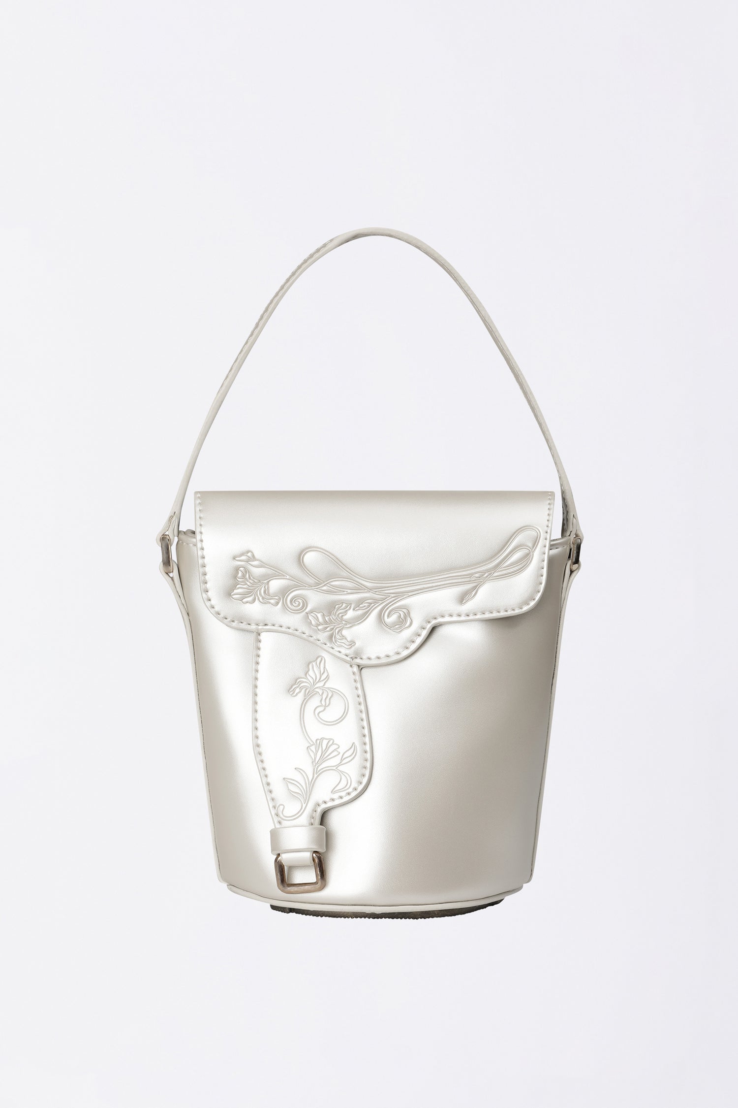 Saddle Bucket Bag Light Silver