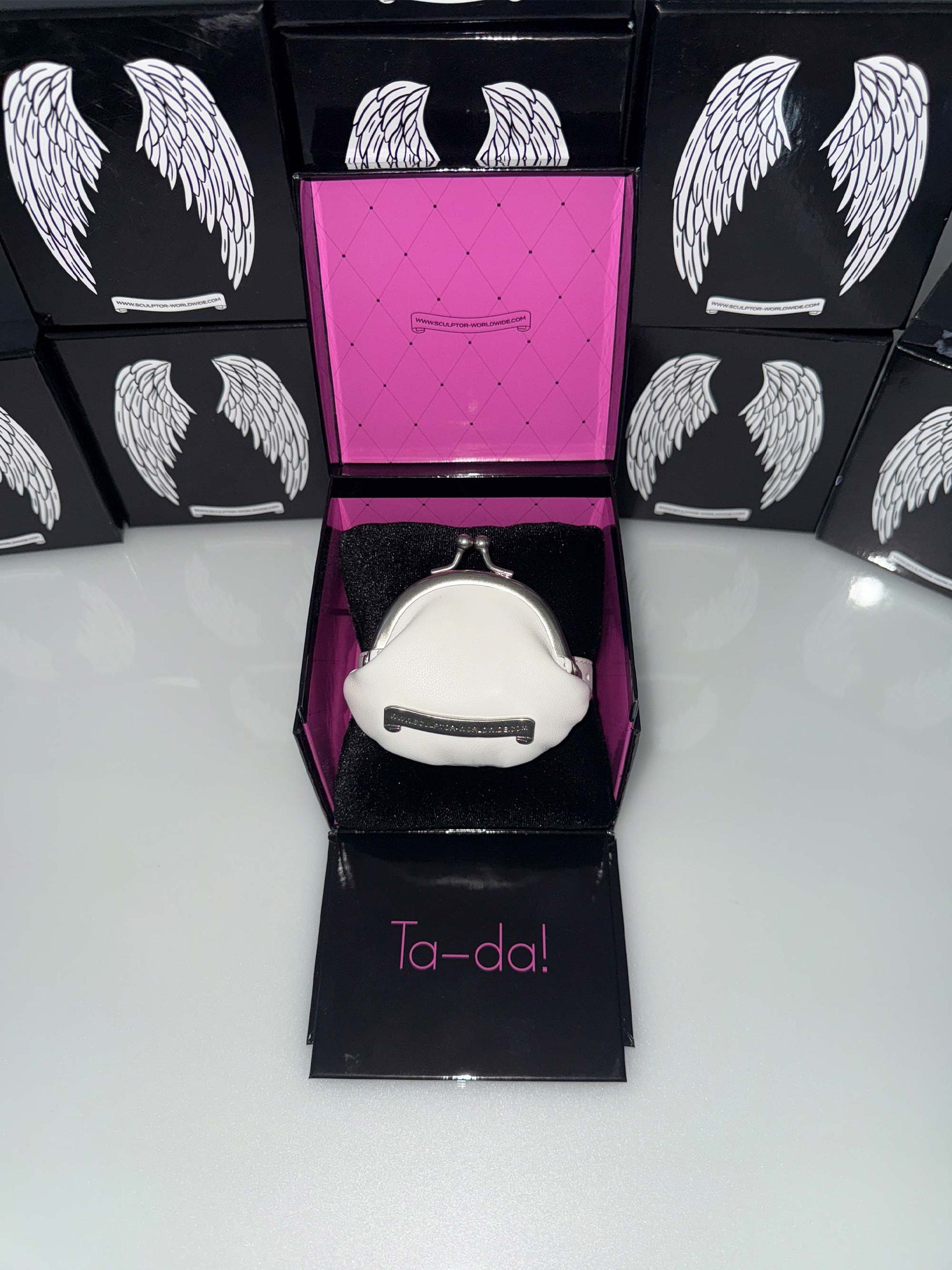 I Shell Coin Purse Matte White