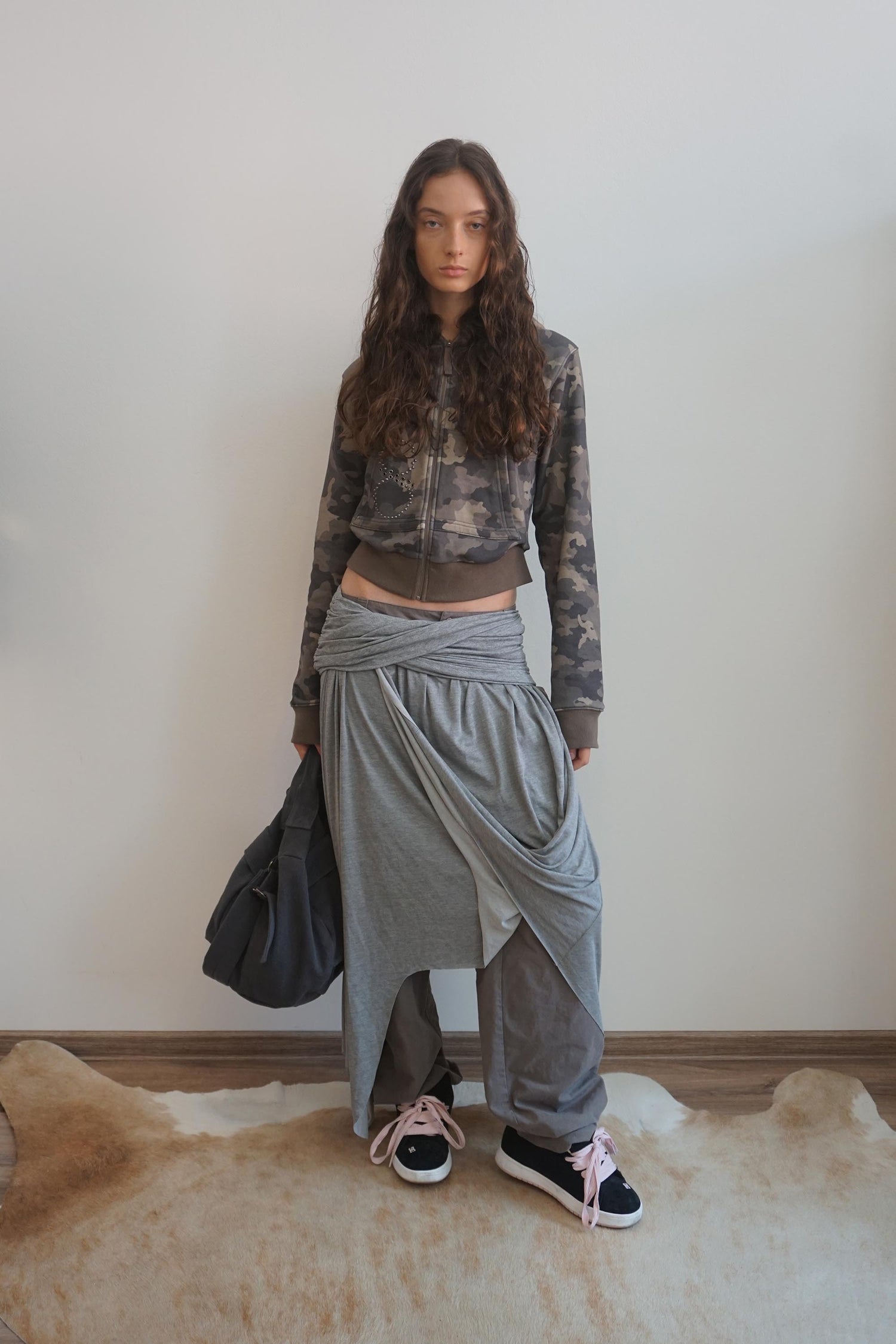 Draping Unbalance Skirt Melange Gray