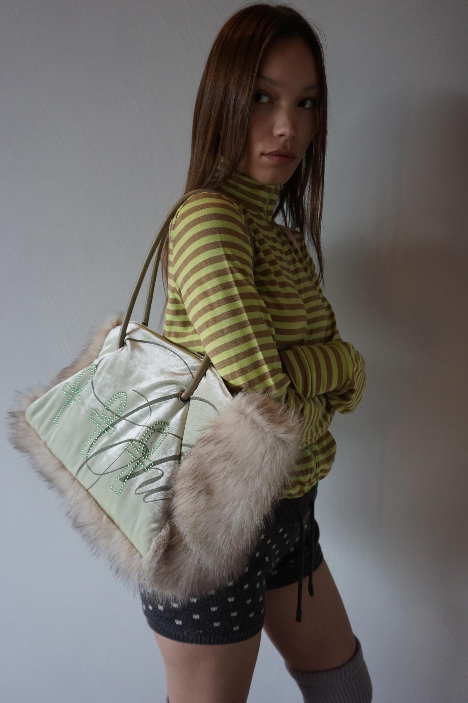 Fluffy Slouch Velvet Bag Mint