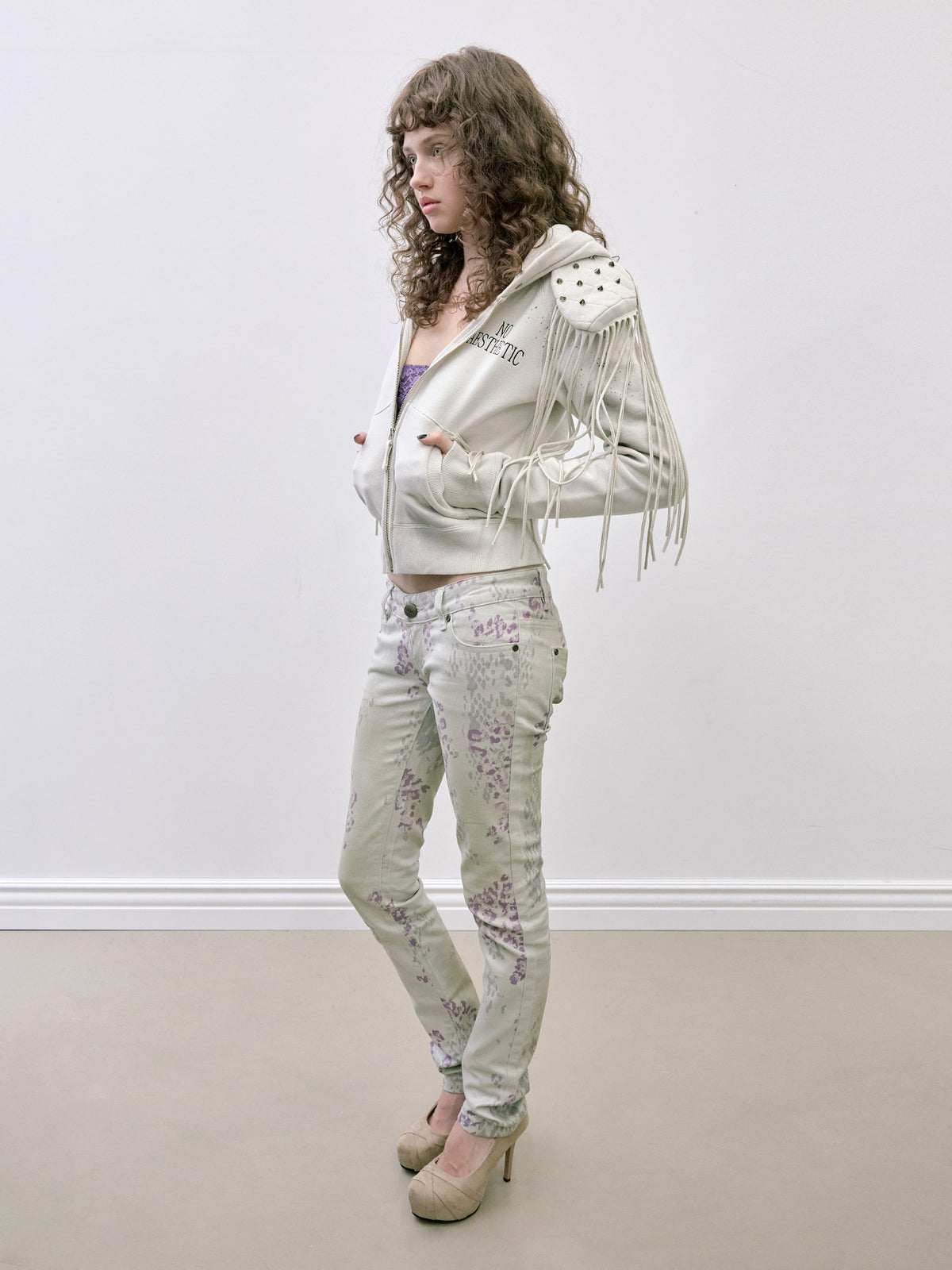 Padded Shoulder Zip-Up Hoodie Dirty White