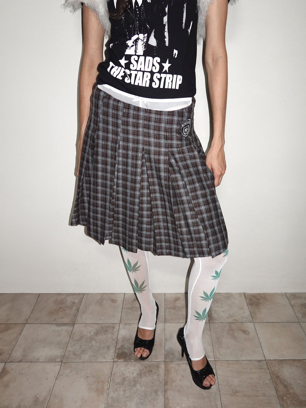 Plaid Pleated Midi Skirt Brown