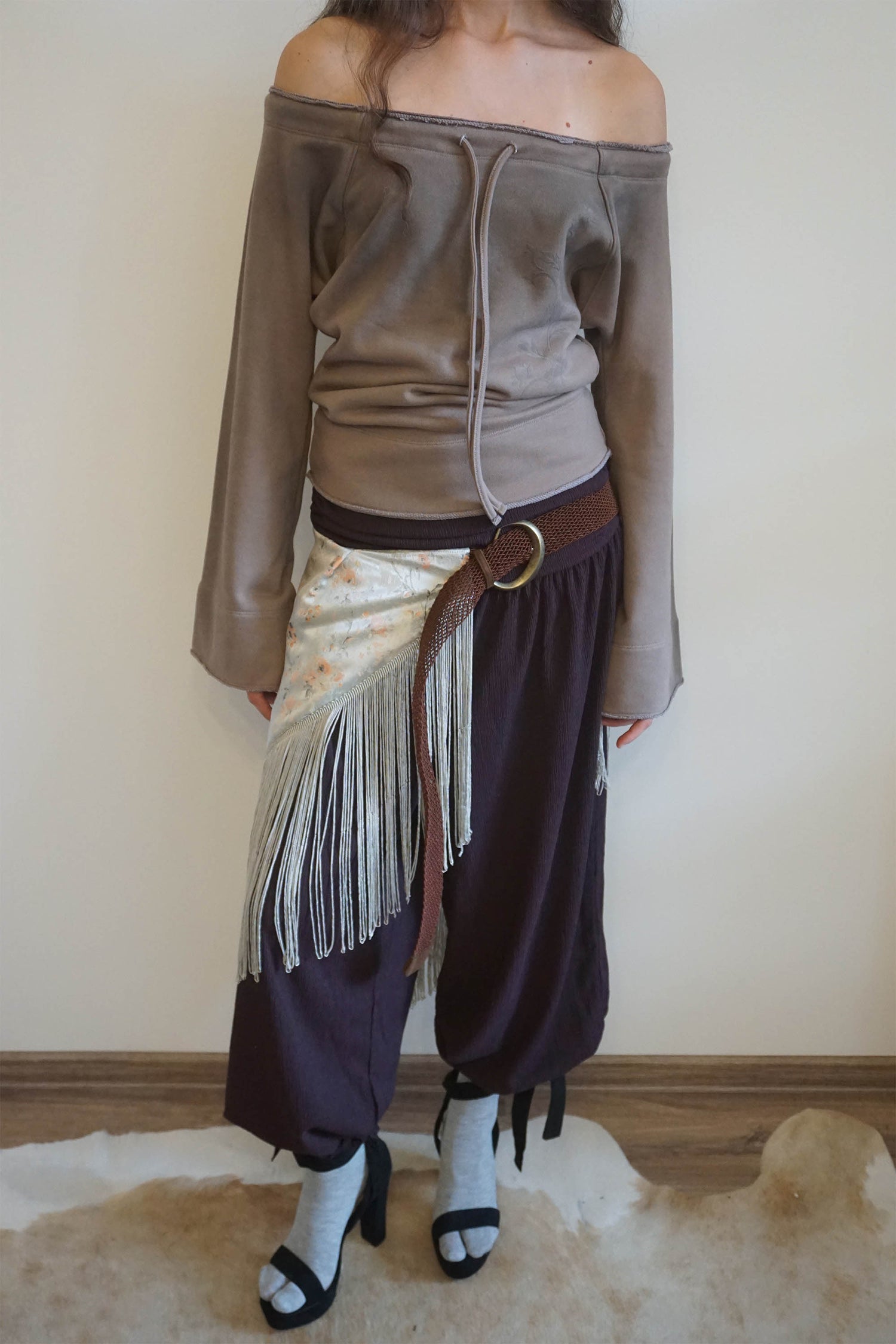 Wide Bell Sleeve Sweatshirt Taupe Brown