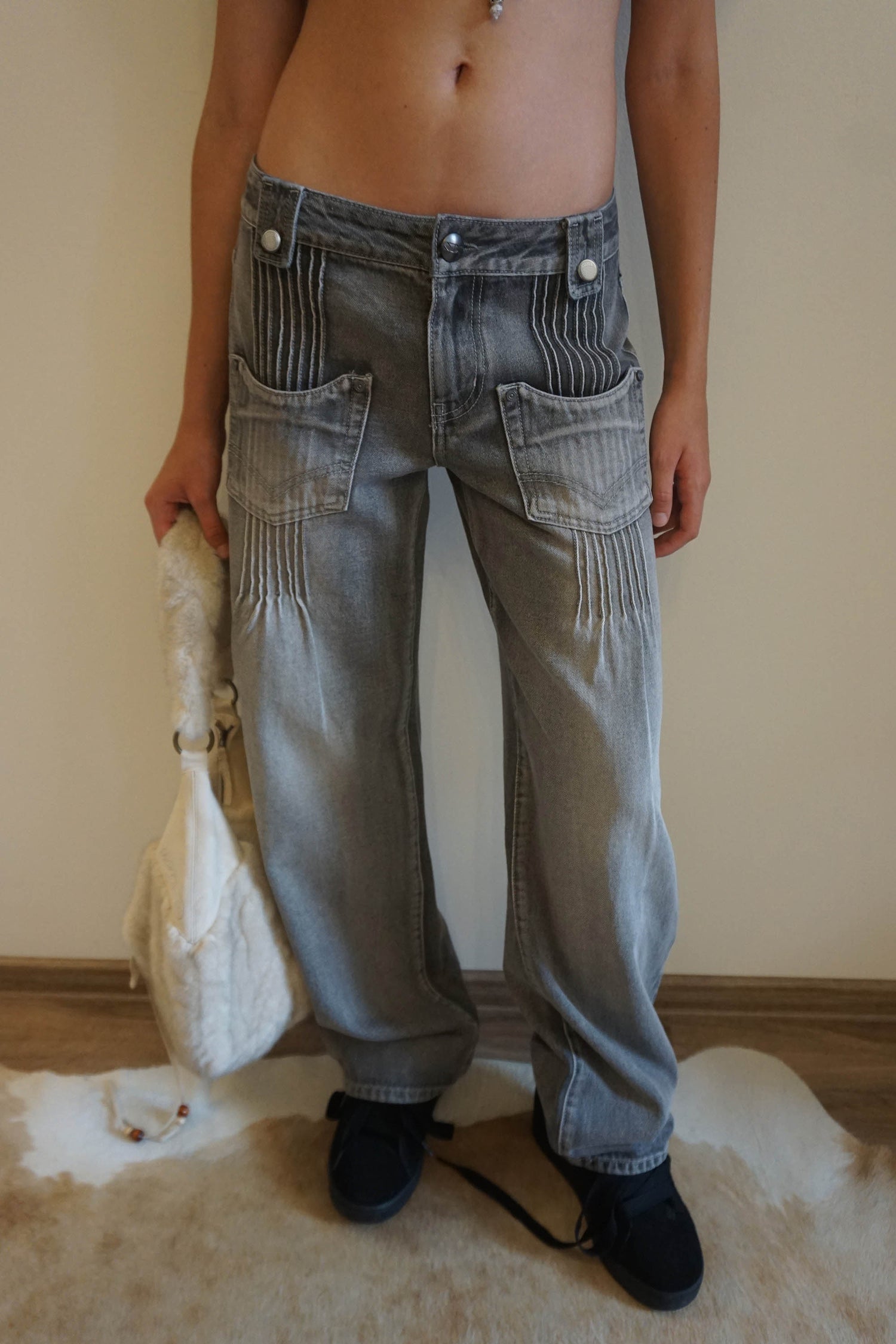 Pintuck Pocket Denim Pants Washed Gray